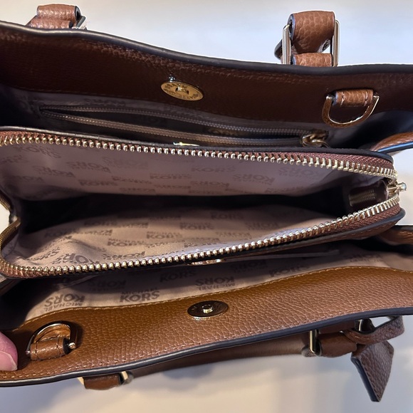 Michael Kors Camille Small Leather Satchel Brown Handbag - Picture 4 of 11